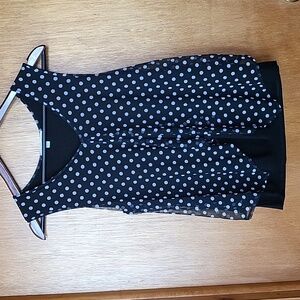 Green Envelope Two Layer Polks Dot Sleeveless Top Size Small